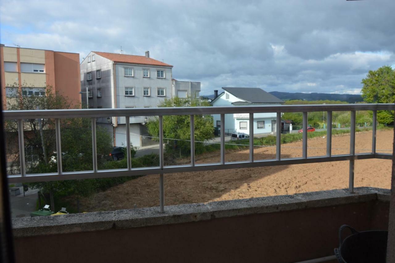 Piso Da Empegada Daire Arzúa Dış mekan fotoğraf