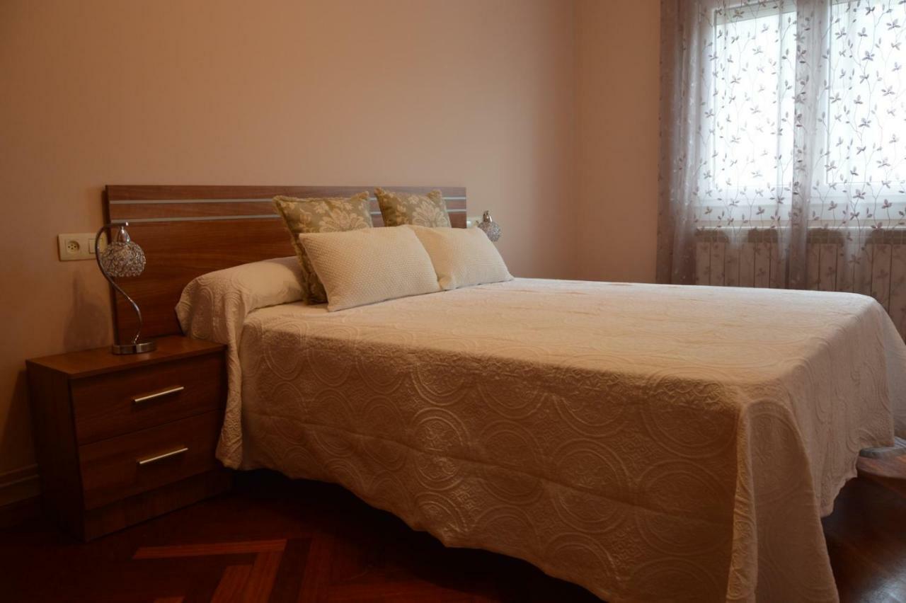 Piso Da Empegada Daire Arzúa Dış mekan fotoğraf